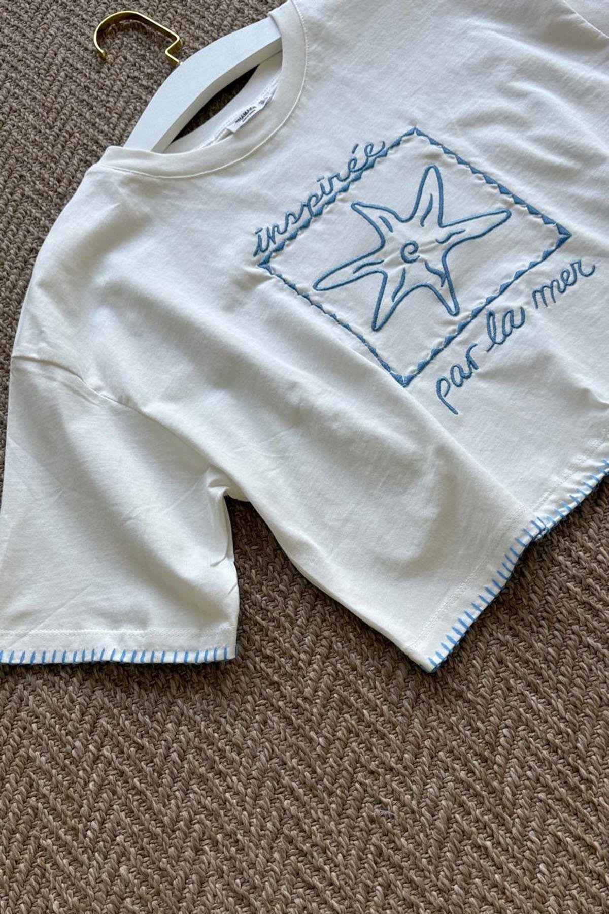 Kadın Deniz Yıldızı Nakışlı Kenarı Dikiş Detaylı Tshirt - EKRU