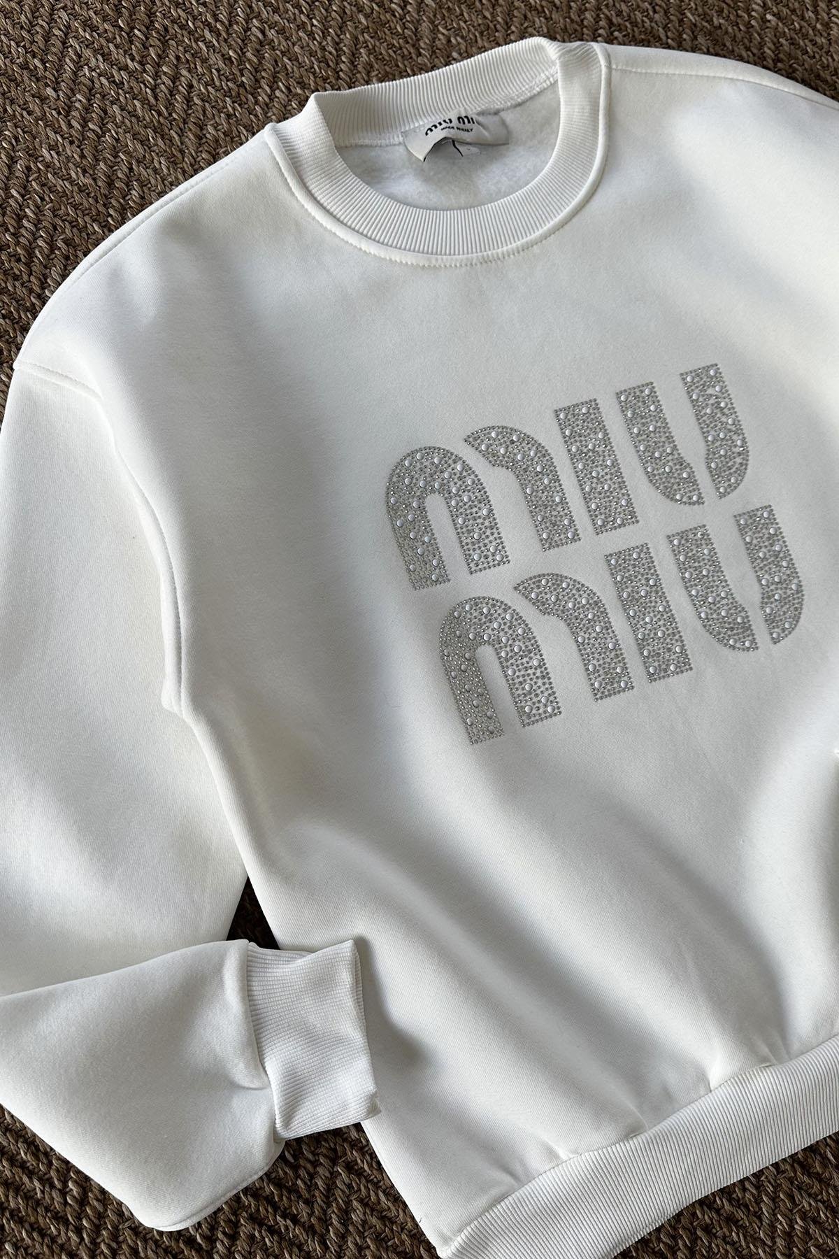 Kadın Mıu Mıu Taş Baskılı Sweatshirt - BEYAZ