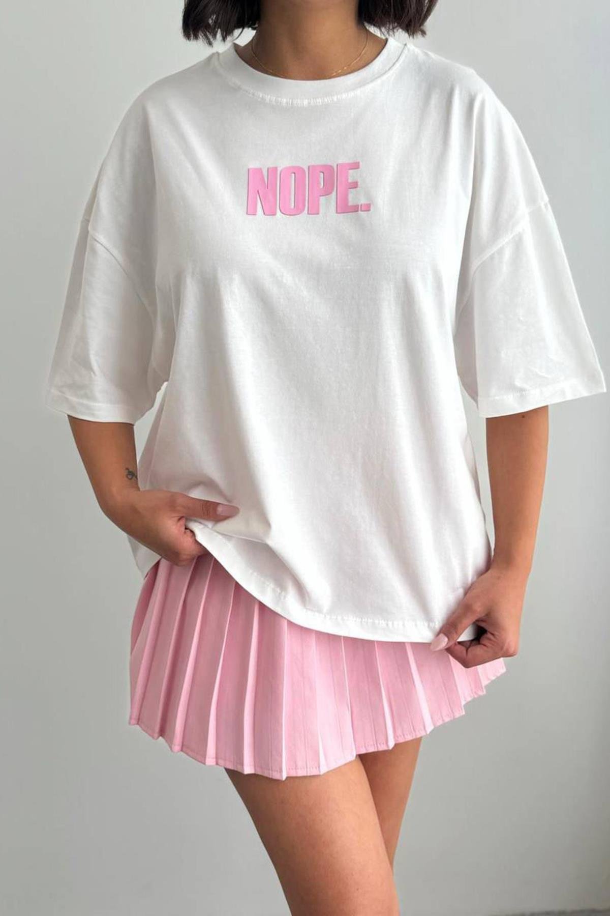 Kadın Nope Yazı Baskılı Tshirt - EKRU