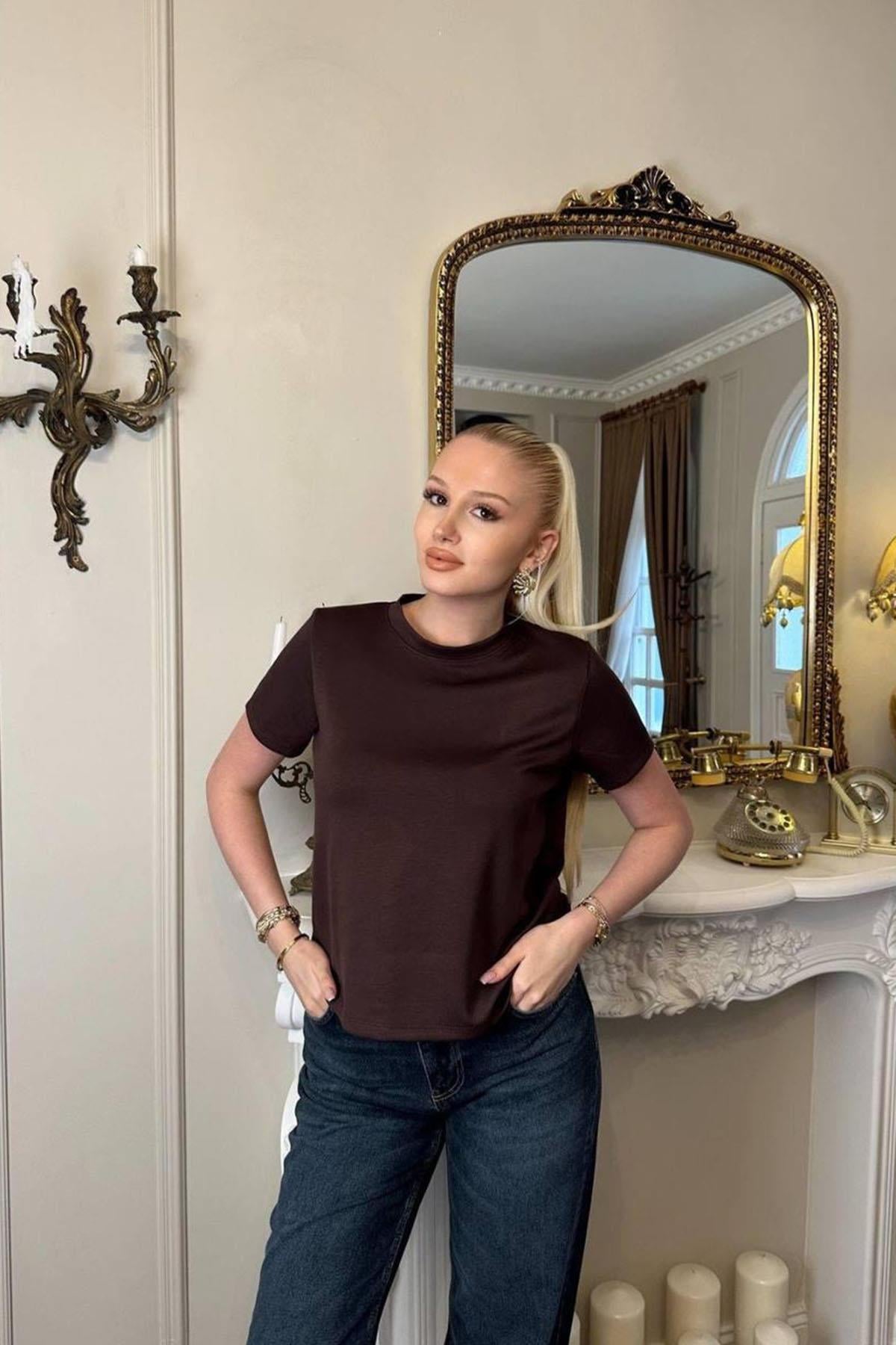 Kadın Yanları Yırtmaçlı Basic Tshirt - KAHVE