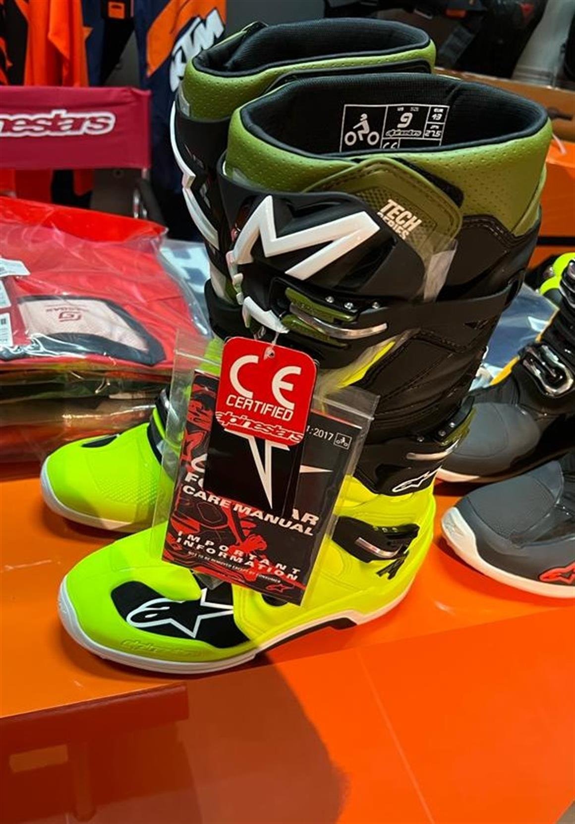 ALPİNESTARS TECH7 ENDURO BOT 43