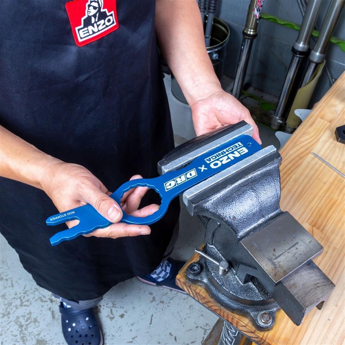 ENZO KYN/SHOWA SÜSPANSİYON ANAHTARI