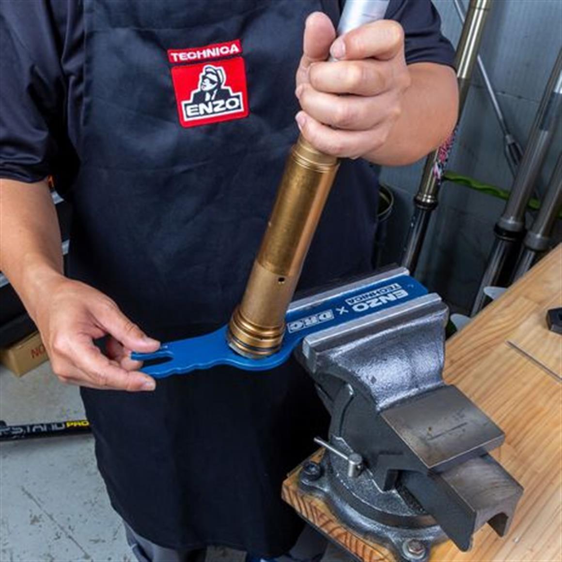 ENZO KYN/SHOWA SÜSPANSİYON ANAHTARI