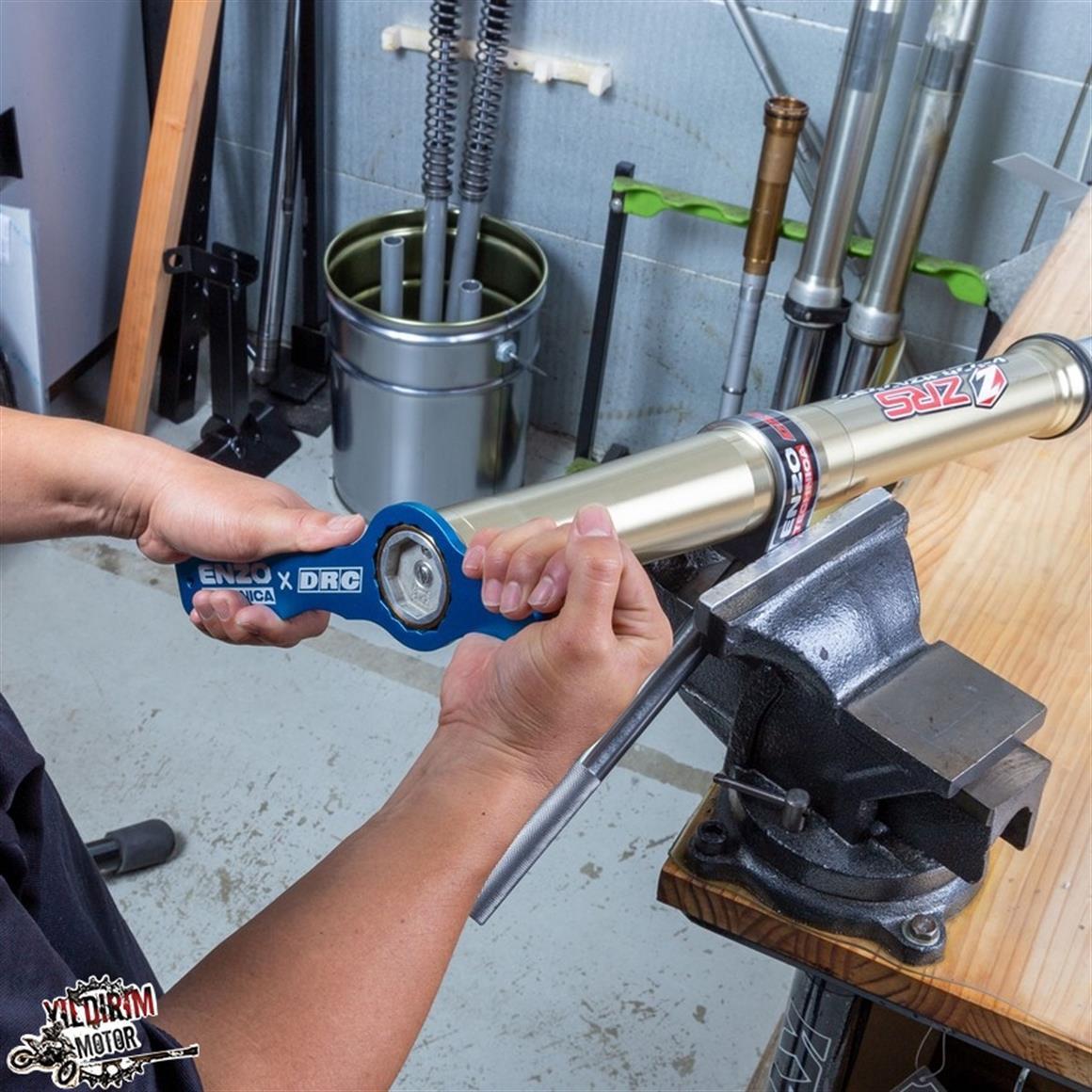 ENZO KYN/SHOWA SÜSPANSİYON ANAHTARI