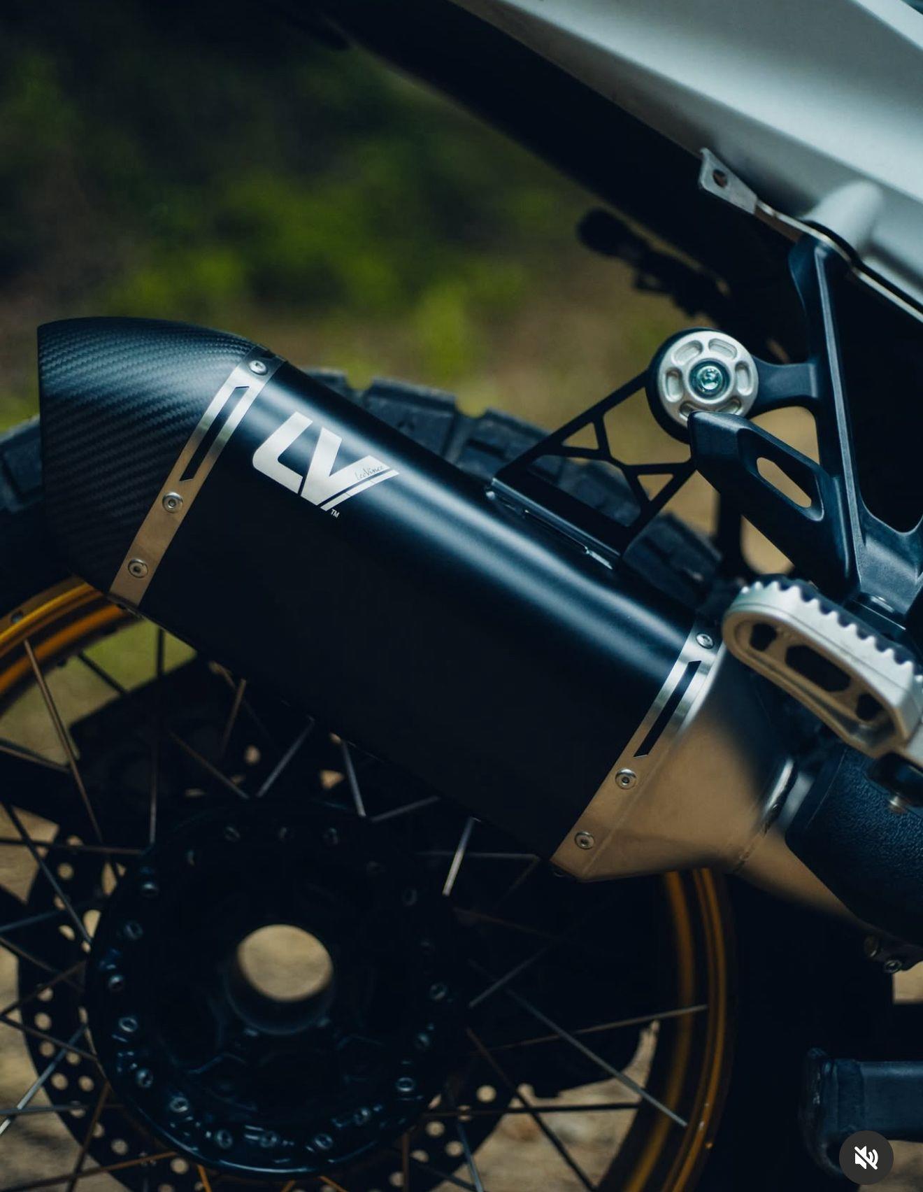 LEOVİNCE BMW 1300GS LV14 EGZOZ 23-25