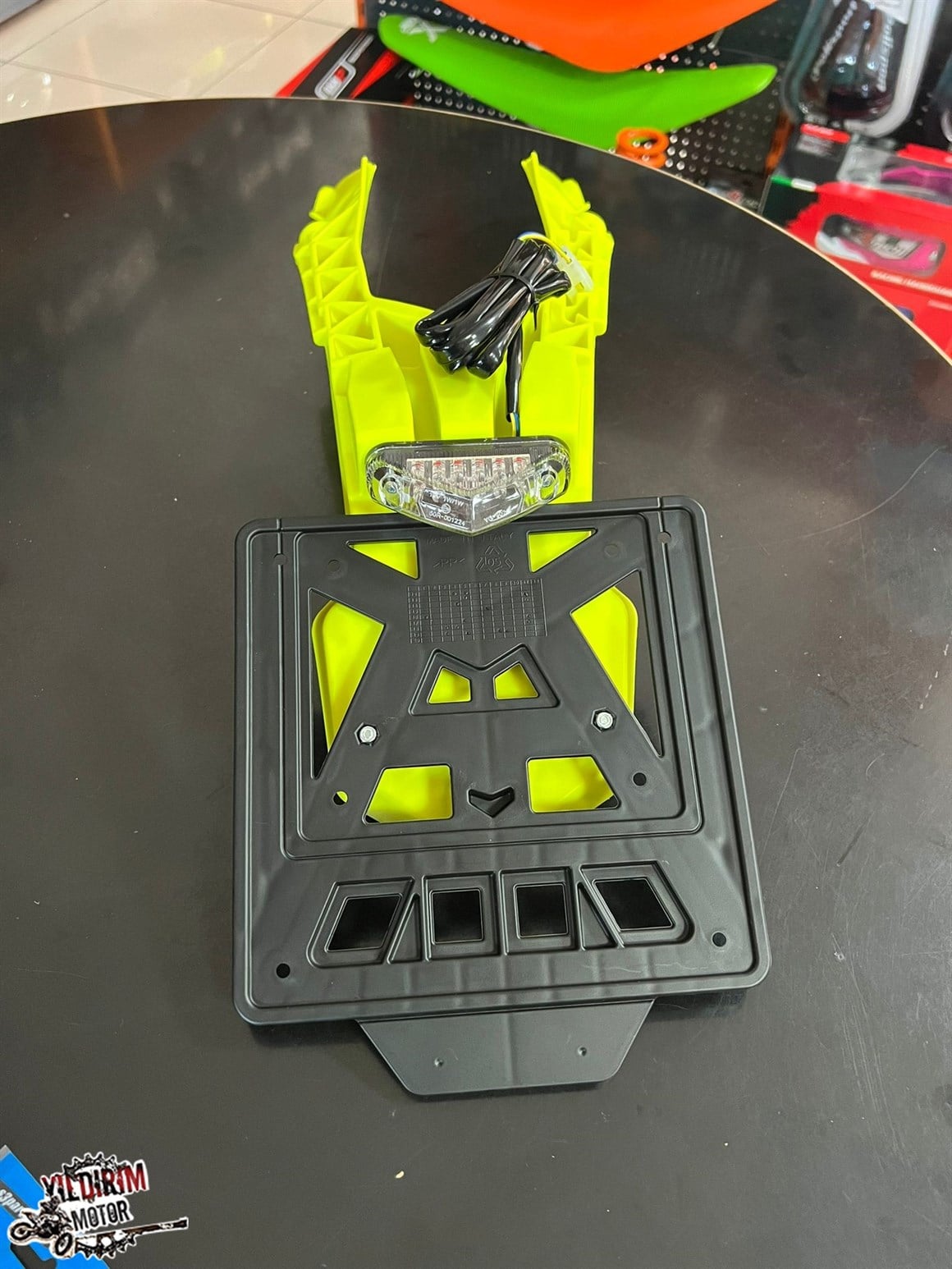 Rtech KTM Arka Stoplu Kuyruk Plakalık 17-19