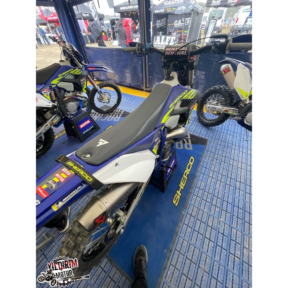 S3 MARİO ROMAN SELE KILIFI SİYAH 