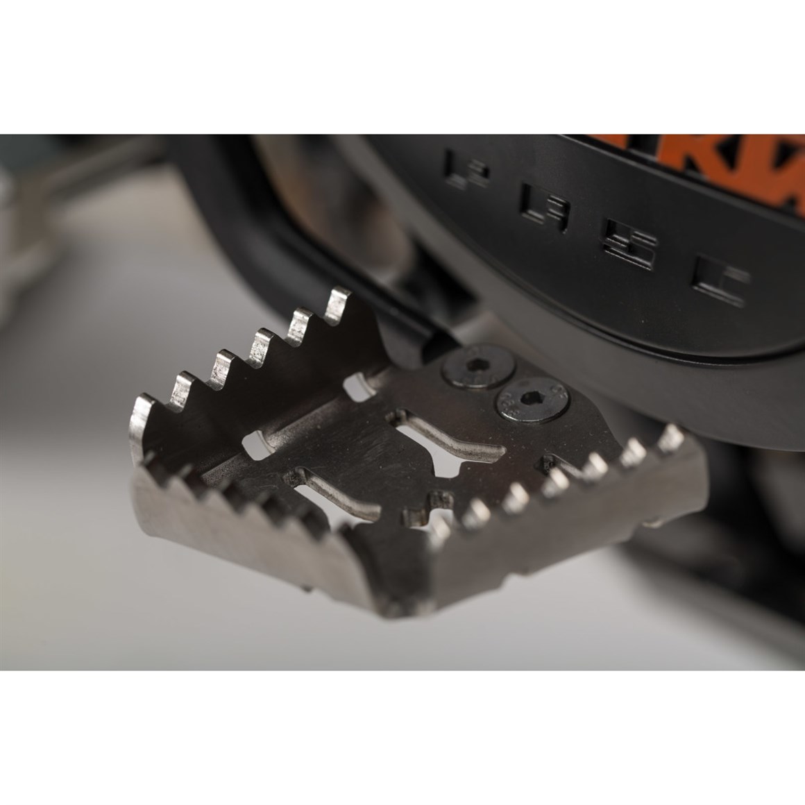 SW-Motech KTM Adventure Modeller Arka Fren Pedal Genişletme