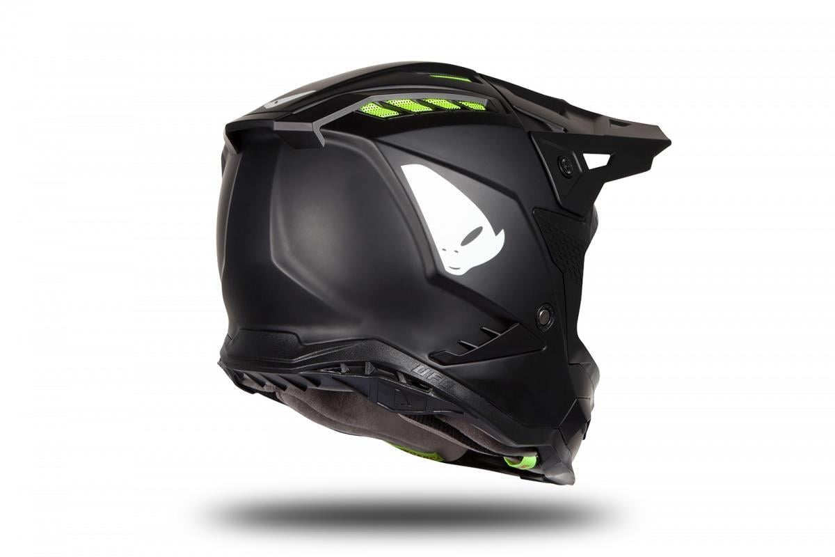 UFO ECHUS SİYAH KASK