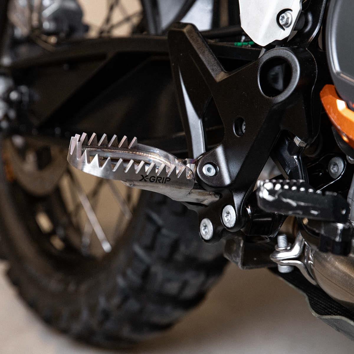 X-GRİP KTM HUSQVARNA GASGAS TİTANYUM BASAK SETİ