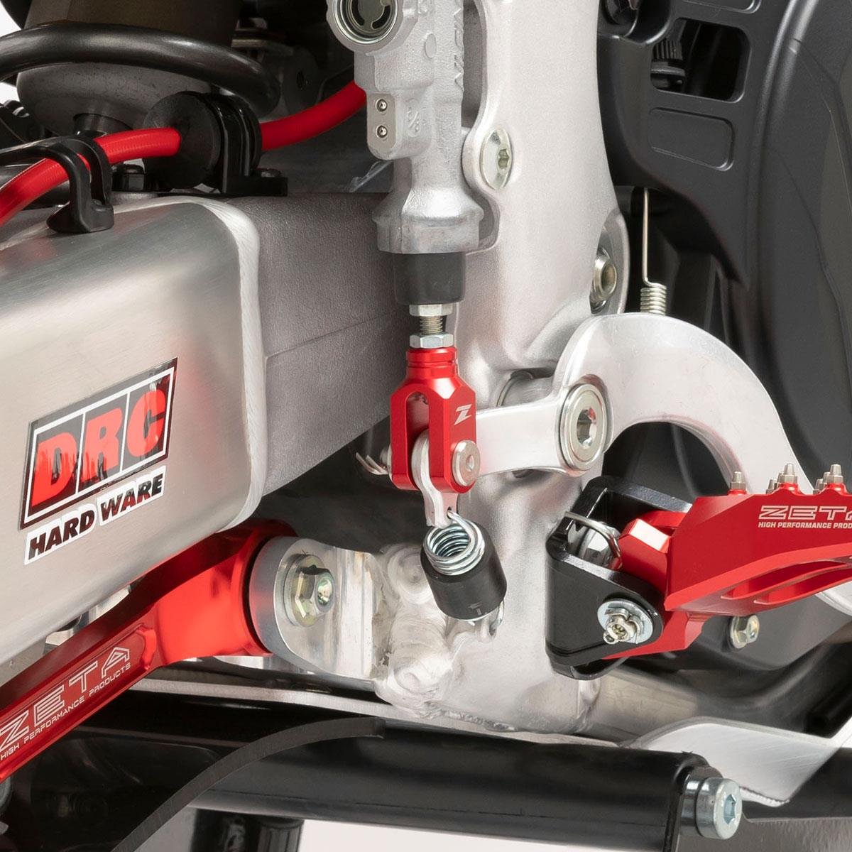 ZETA KX/KX-F ARKA FREN POMPA KELEPÇESİ 