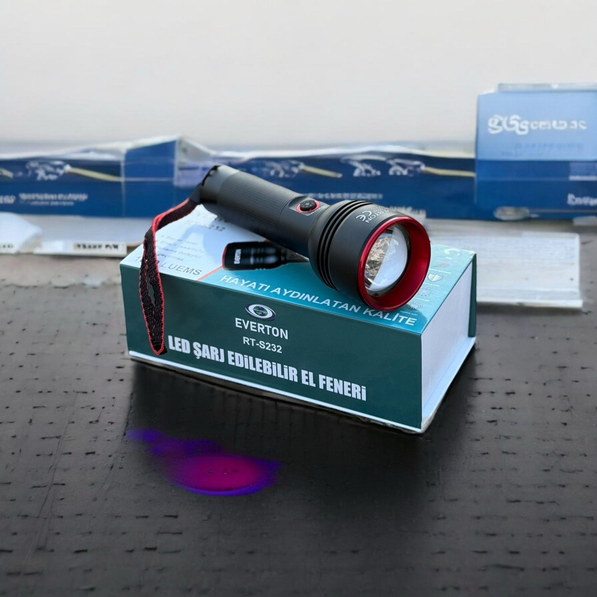 EvertonŞarjlı El Feneri Beyaz Lazer 1000lm Metal Everton Rt-s232