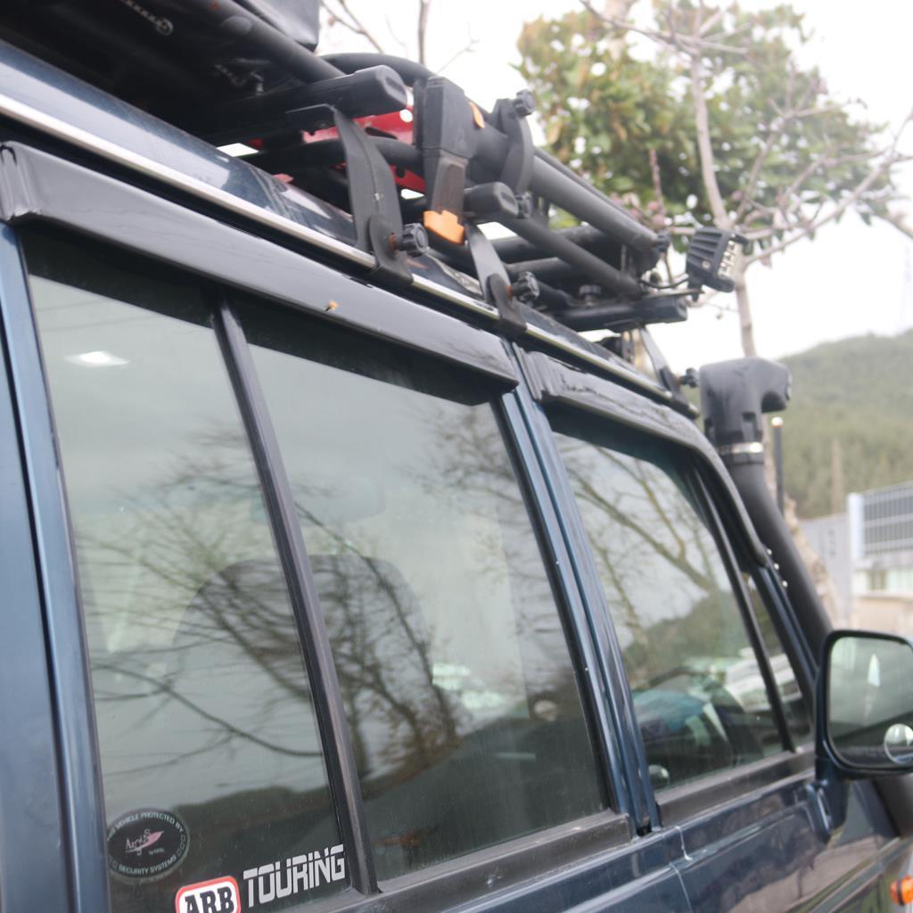 Hyundai Galloper Ferrous Cam Rüzgarlığı 4 Parça 1997-2003