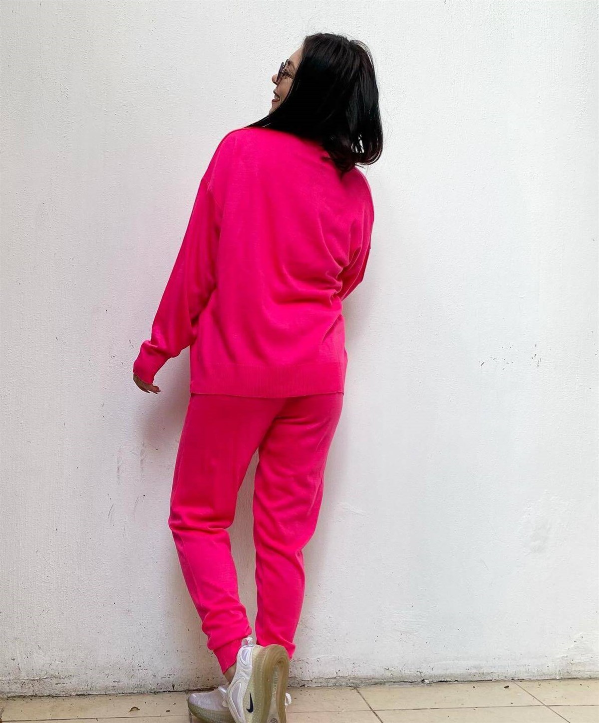 3'lü Neon Pembe Rengi Cepli Triko Takım
