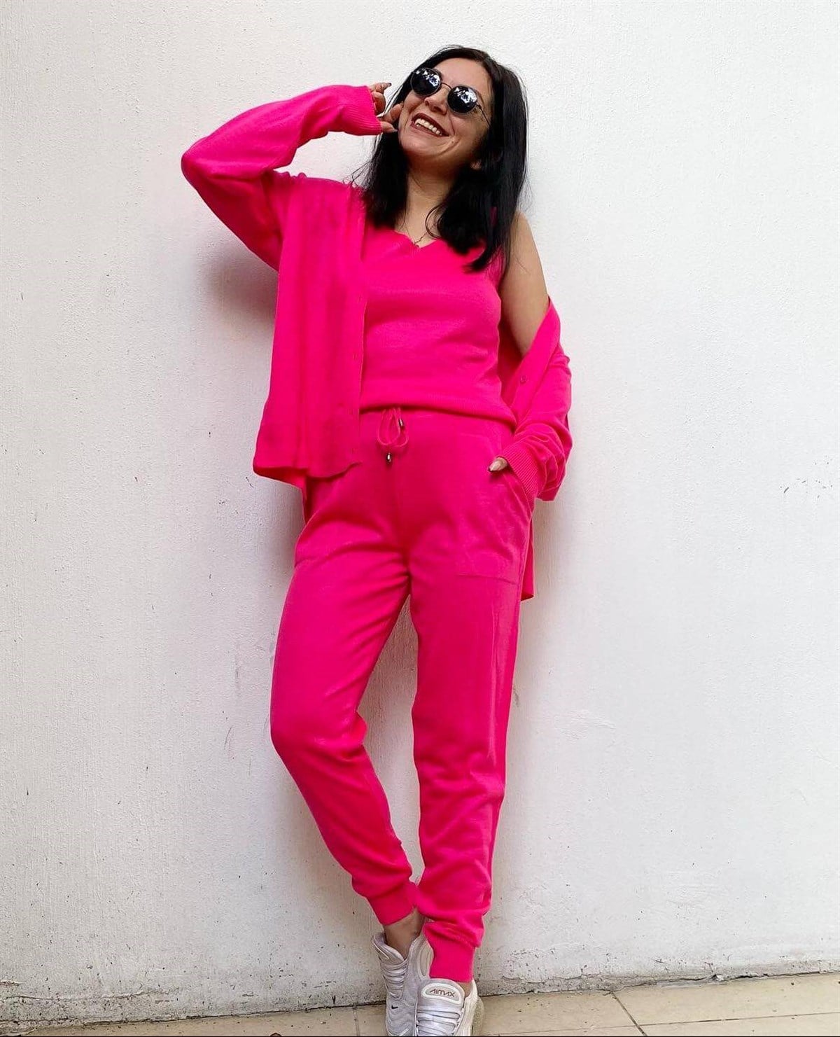 3'lü Neon Pembe Rengi Cepli Triko Takım
