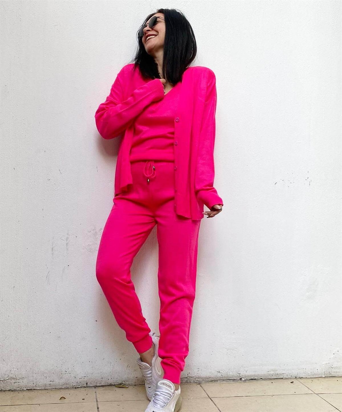 3'lü Neon Pembe Rengi Cepli Triko Takım