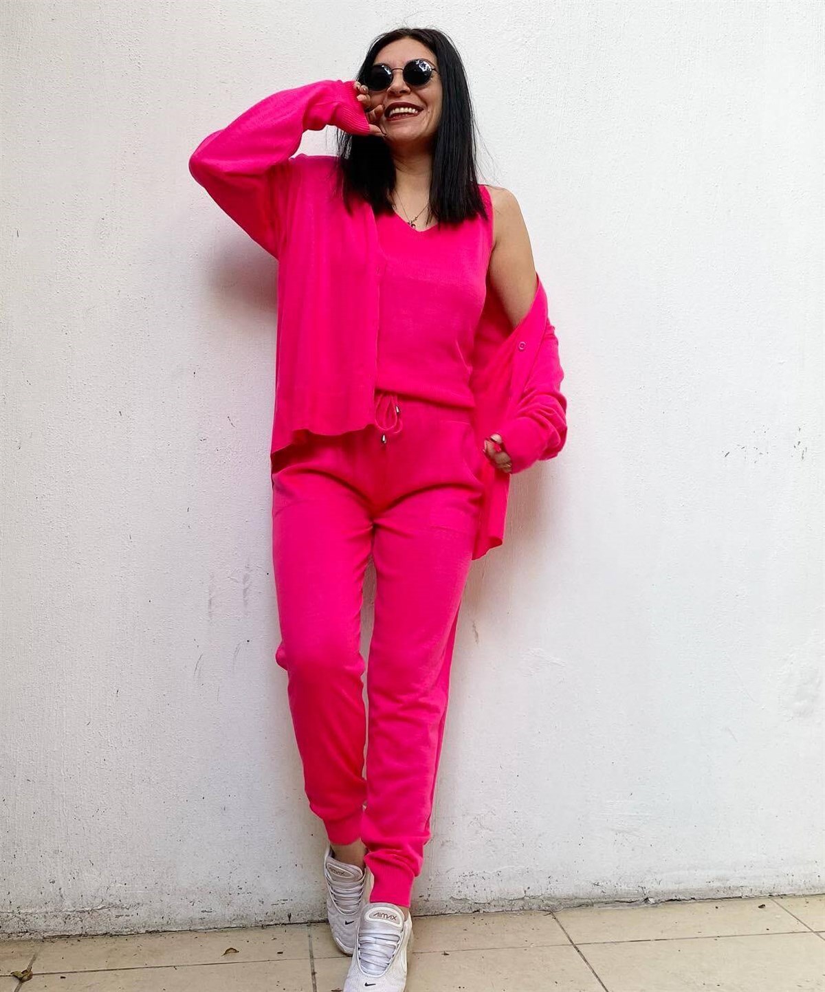 3'lü Neon Pembe Rengi Cepli Triko Takım
