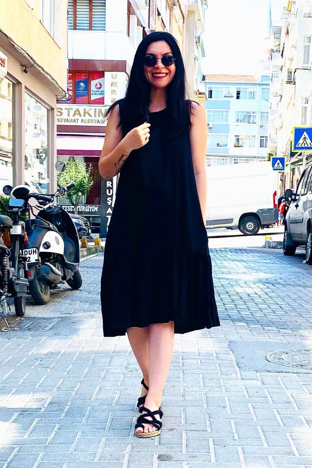 Dokuma Kumaş Cepli Siyah Salaş Elbise