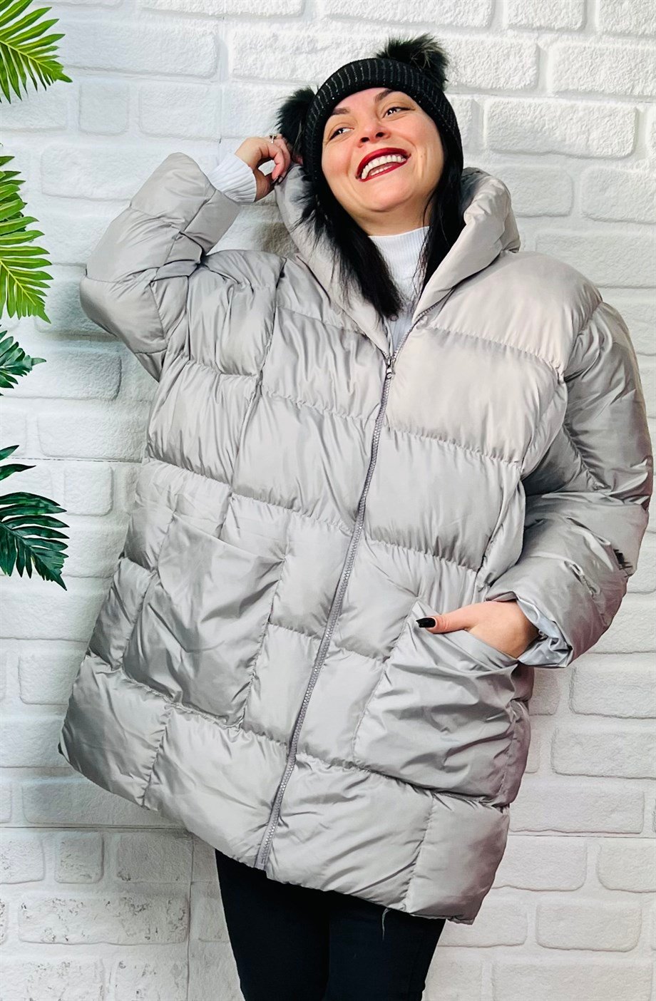 Gri Kapüşonlu Yarasa Kol Oversize Şişme Mont