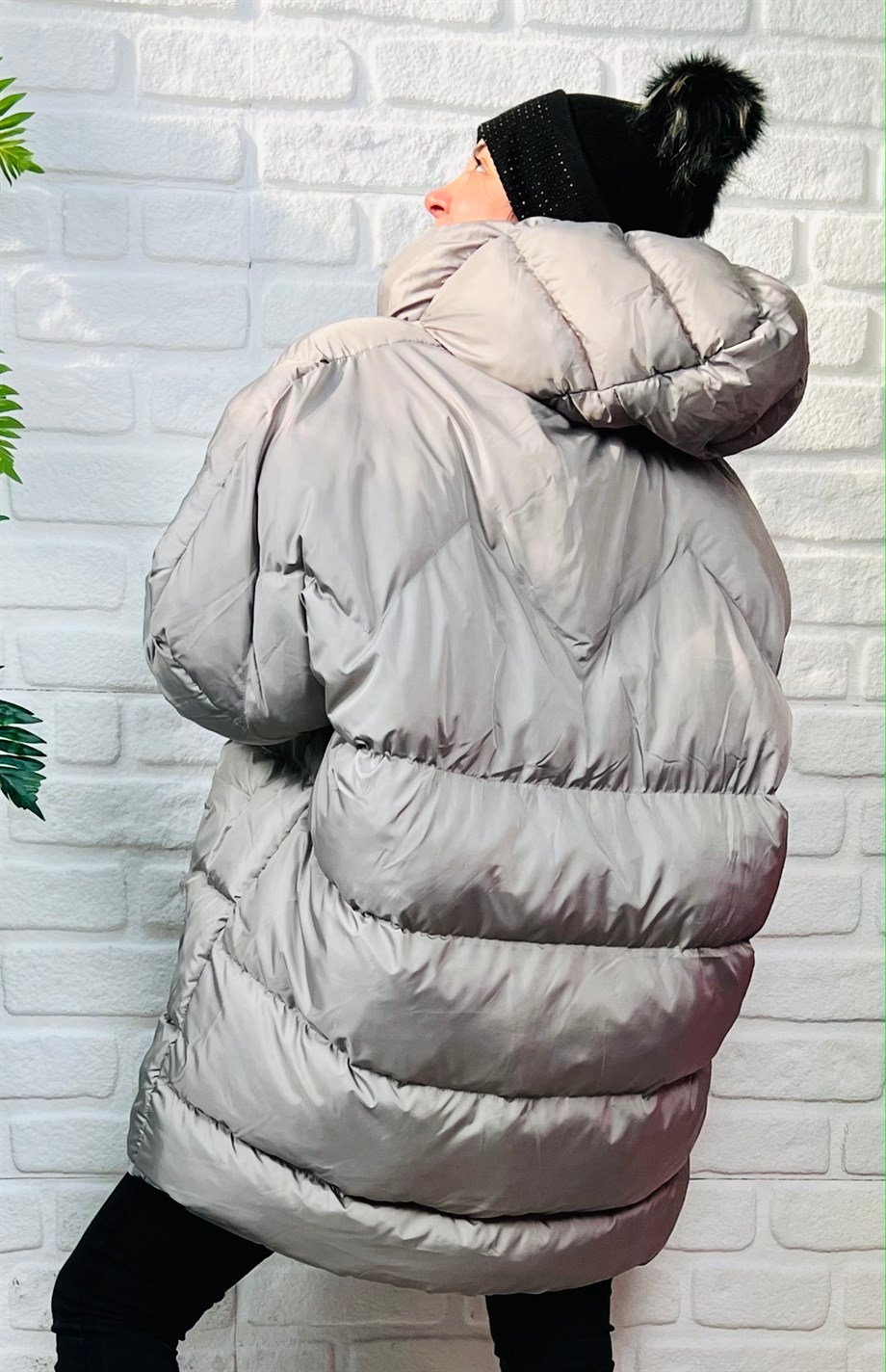 Gri Kapüşonlu Yarasa Kol Oversize Şişme Mont