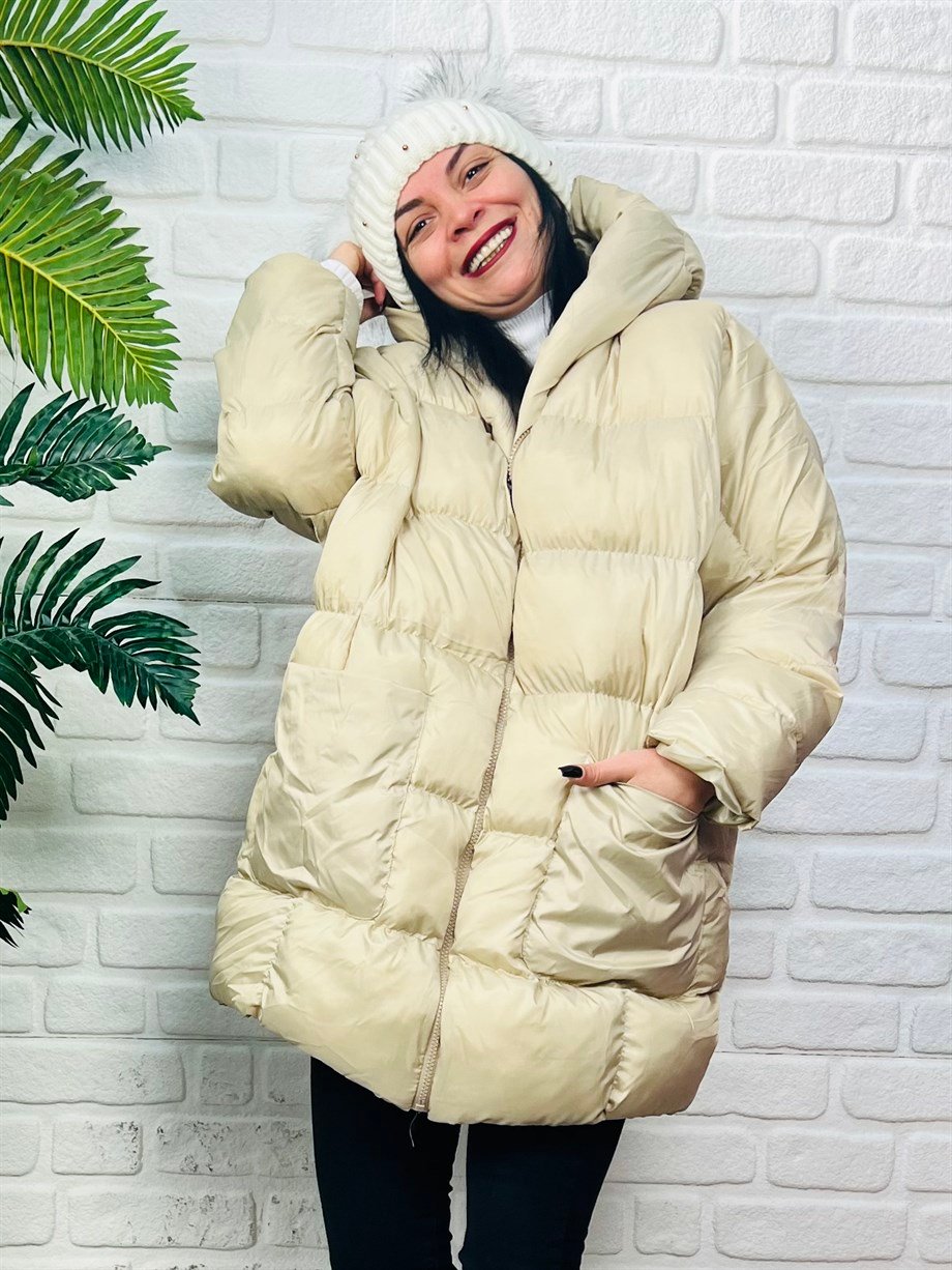 Krem Kapüşonlu Yarasa Kol Oversize Şişme Mont