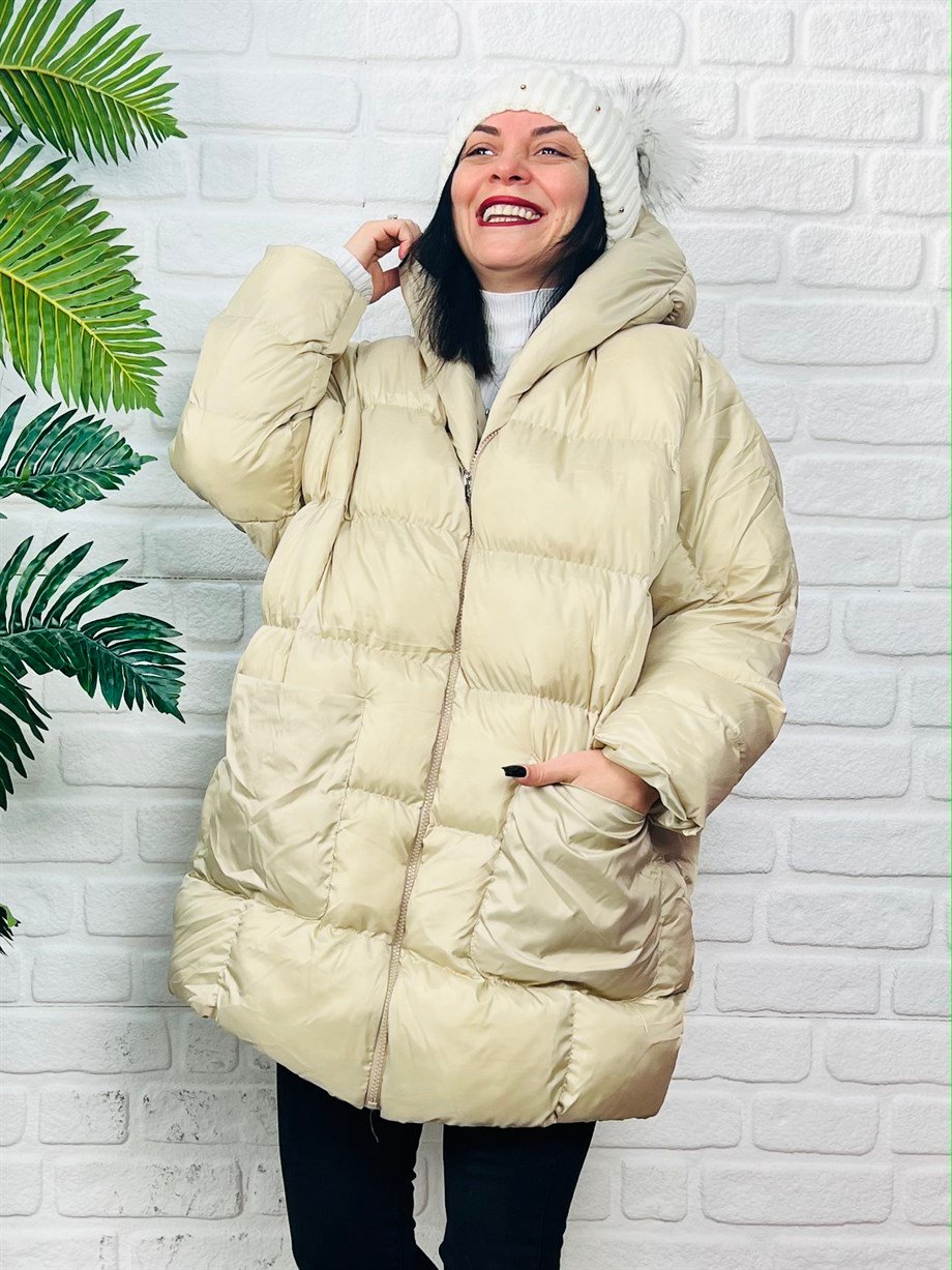 Krem Kapüşonlu Yarasa Kol Oversize Şişme Mont