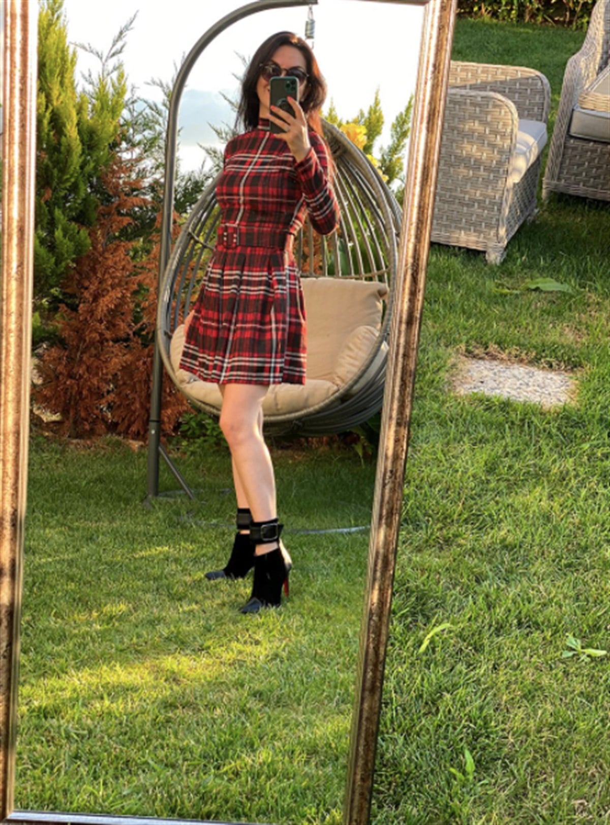 Pamuklu Örme Kumaş Kemer Dahil Kırmızı Kareli Elbise