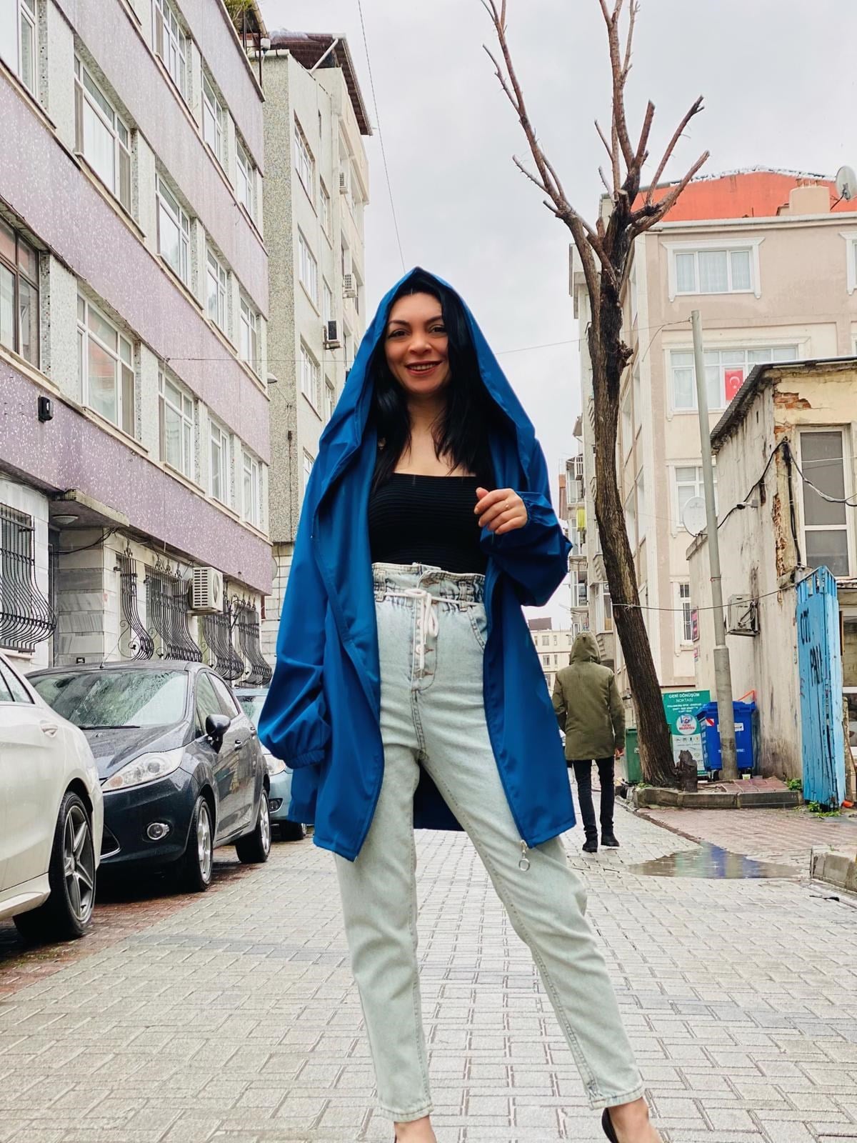 Petrol Rengi Su Geçirmez Yağmurluk