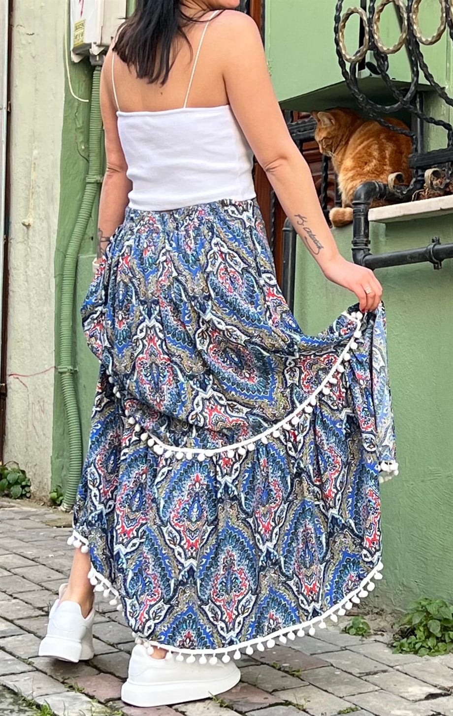 Saks Bel Lastikli Popon Detaylı Etek Ucu Ponponlu Midi Etek
