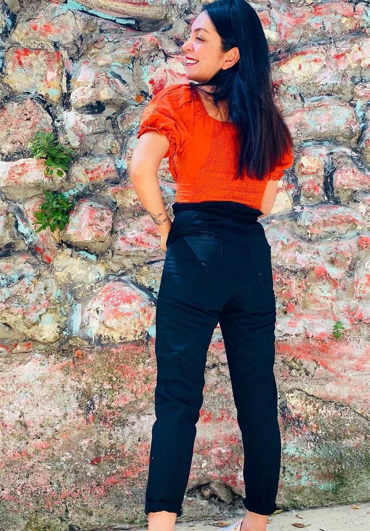 Siyah Beli Lastikli Mom Jean