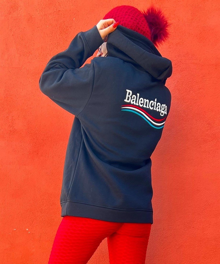 Siyah Kapüşonlu Ön Arka Nakışlı Kanguru Cep Polarlı Sweatshirt