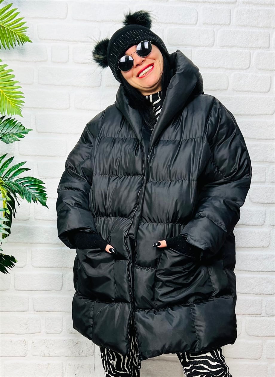 Siyah Kapüşonlu Yarasa Kol Oversize Şişme Mont