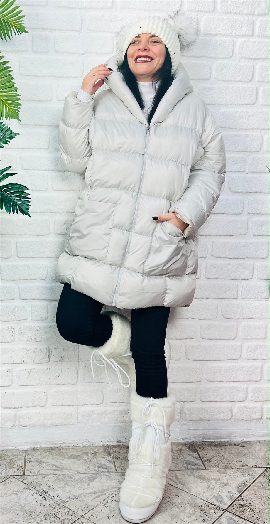 Taş Kapüşonlu Yarasa Kol Oversize Şişme Mont