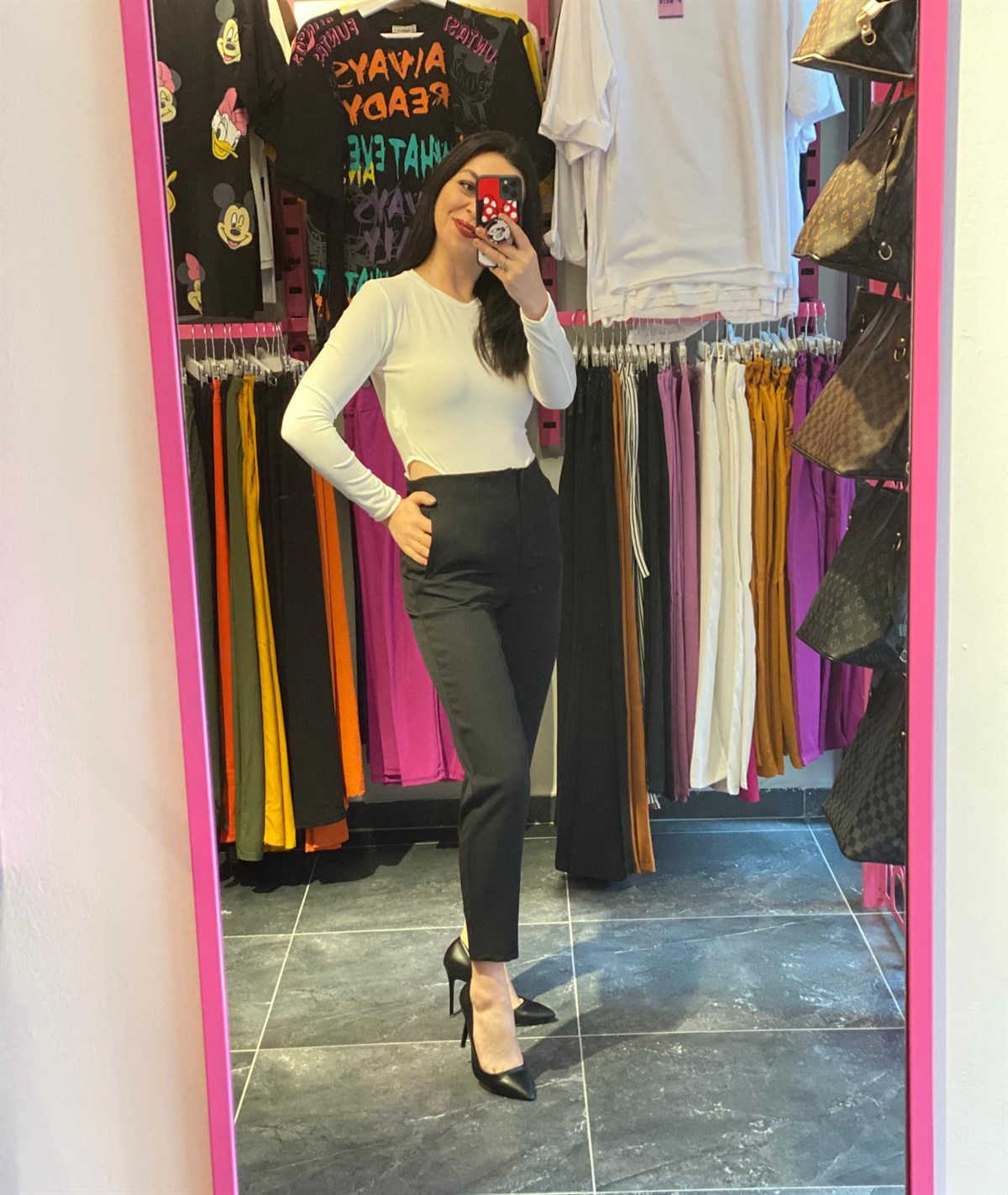 Zara Model Siyah Atlas Kumaş Pantolon