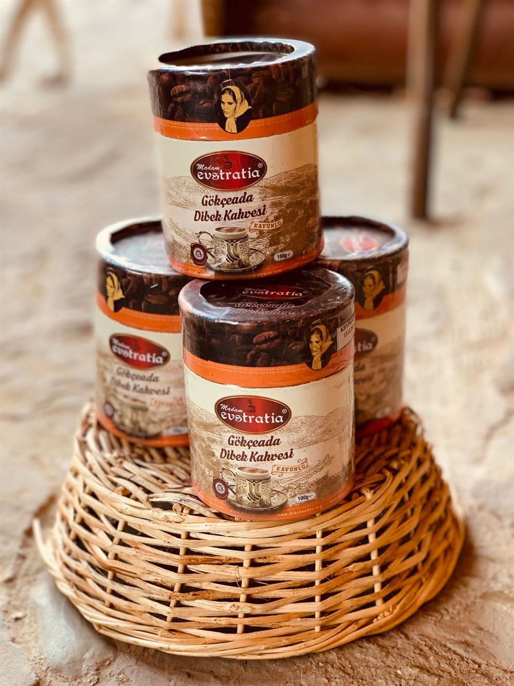 KUTU AMBALAJDA KAVUNLU DİBEK KAHVESİ 100g