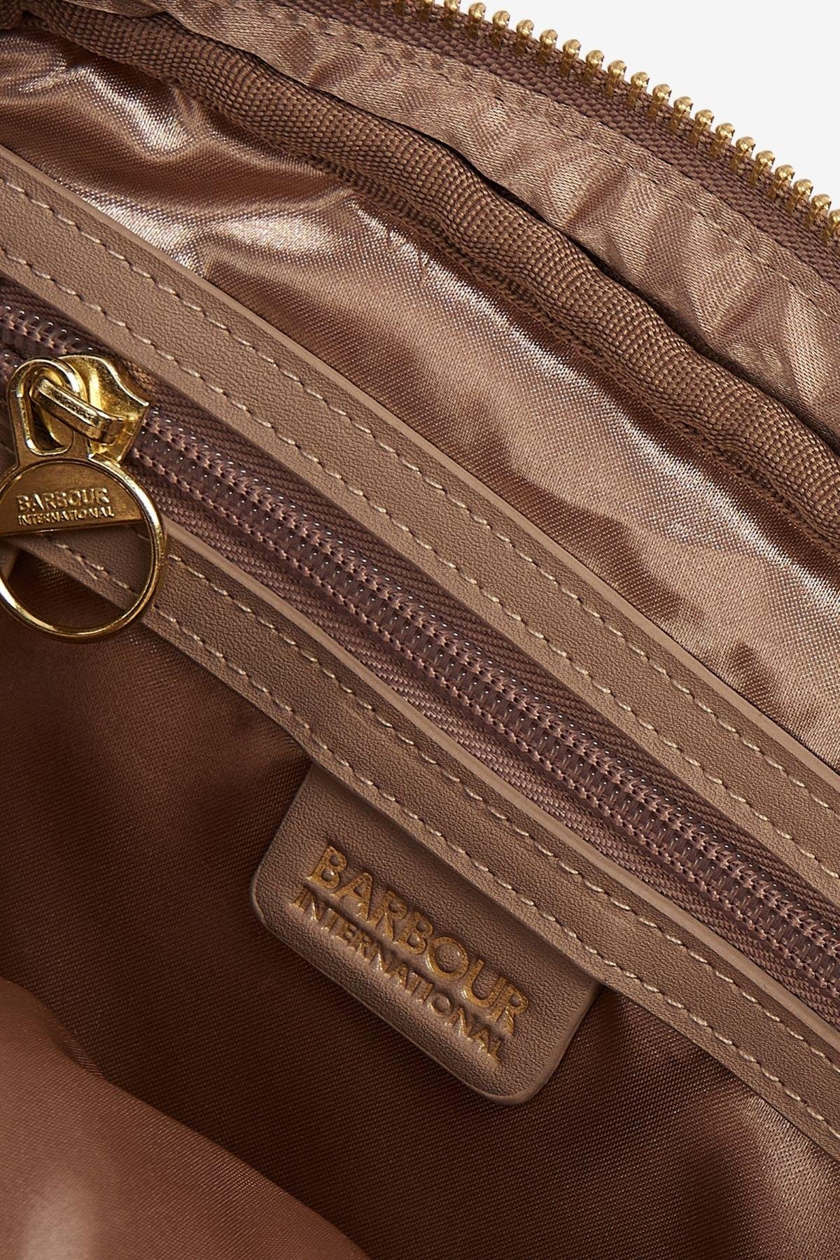 B.Intl Kapitone Sloane Çapraz Çanta CM31 Camel