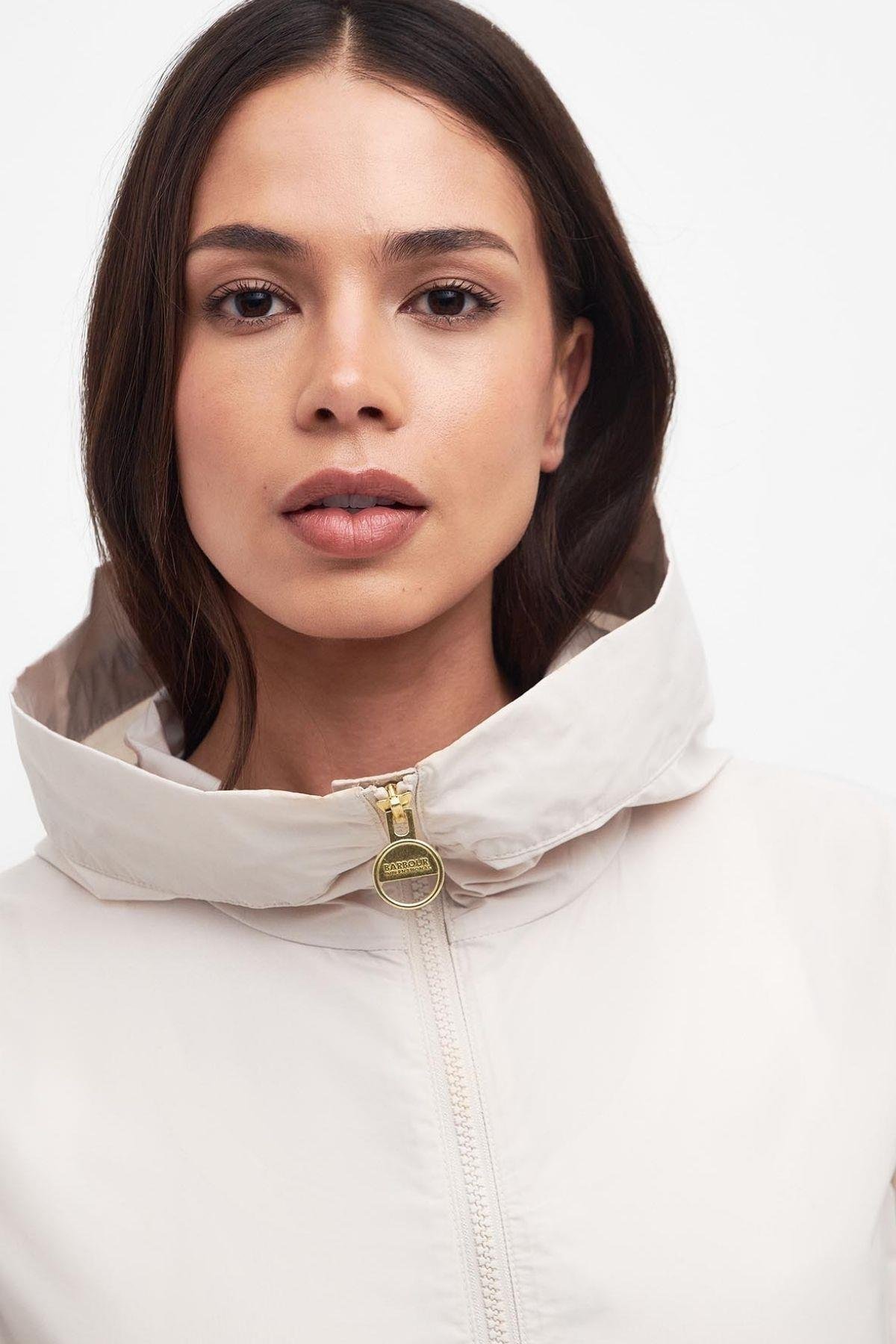 B.Intl Walker Showerproof Ceket BE11 White