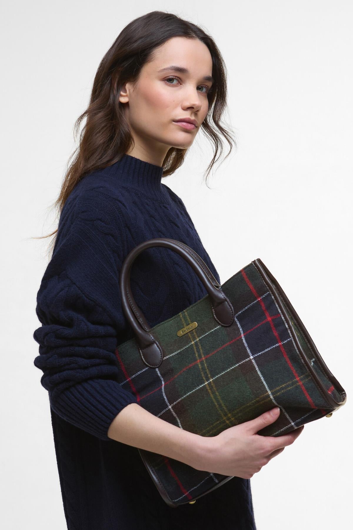 Barbour Barrhill Tartan Omuz Çantası OL91 Classic Tartan