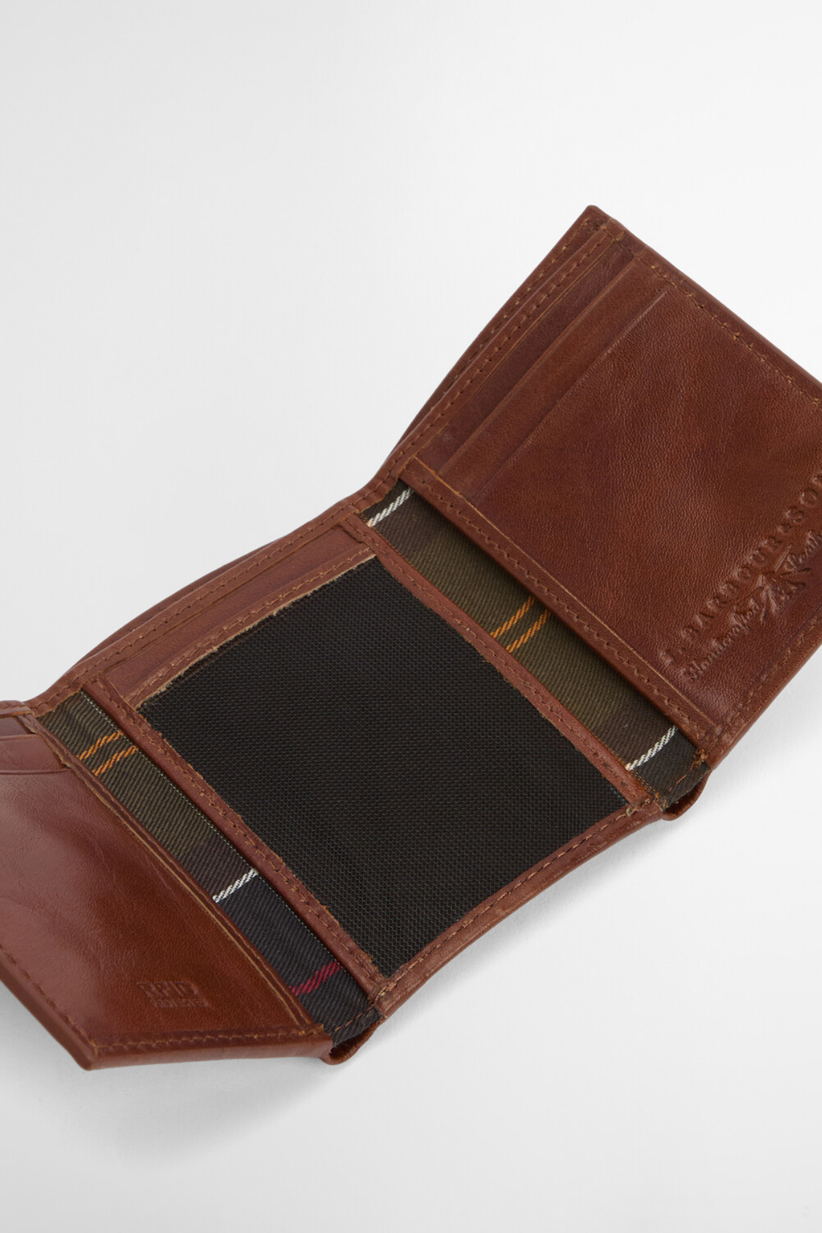 Barbour Bywell Deri Bi Fold Cüzdan BR31 Heritage Brown
