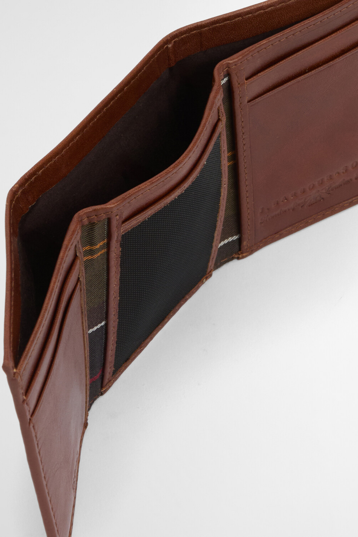 Barbour Bywell Deri Bi Fold Cüzdan BR31 Heritage Brown