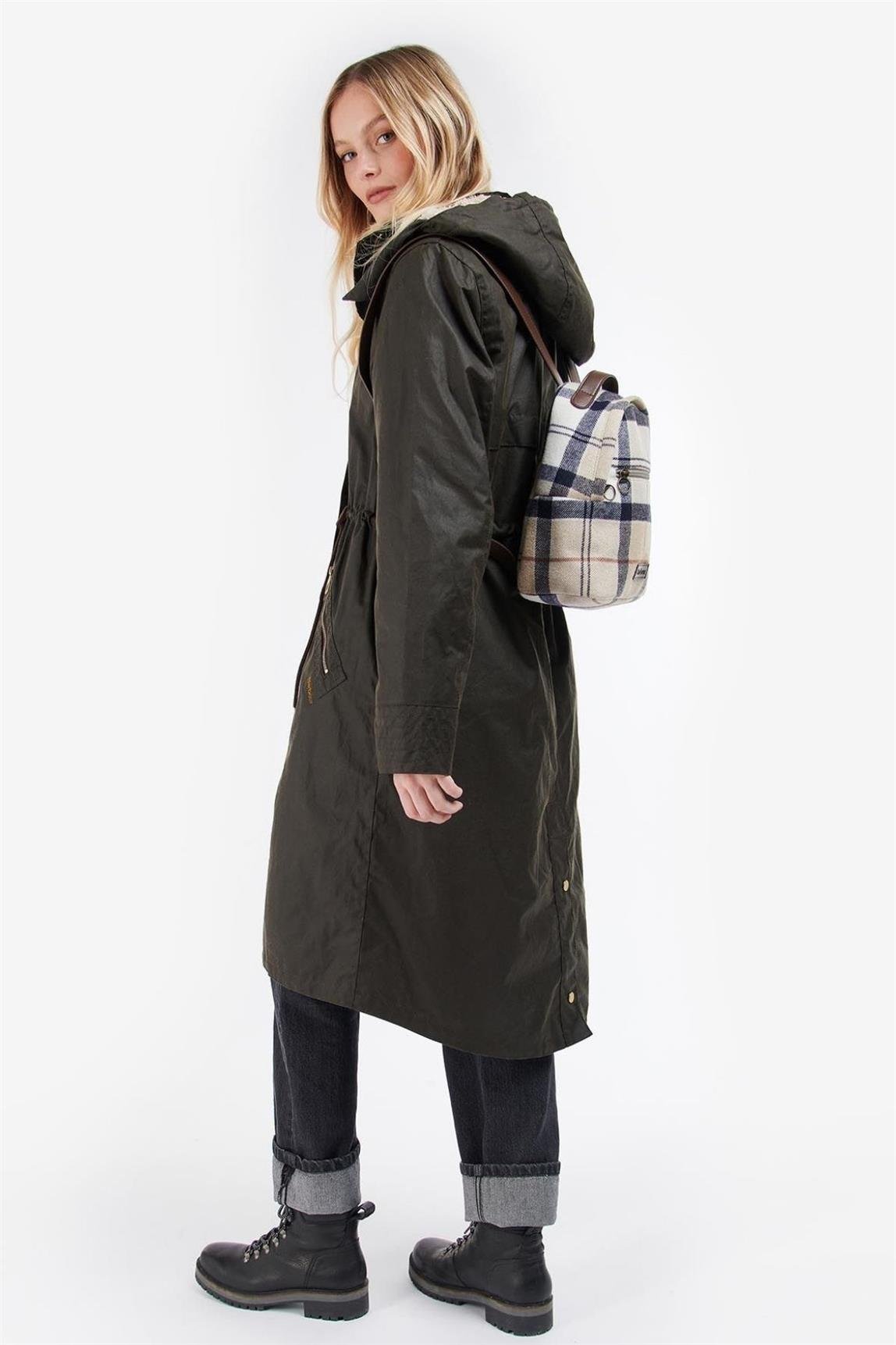 Barbour Caley Tartan Sırt Çantası BE71 Rosewood