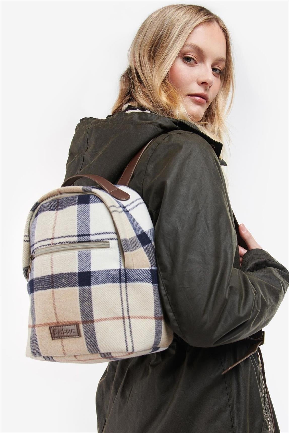 Barbour Caley Tartan Sırt Çantası BE71 Rosewood