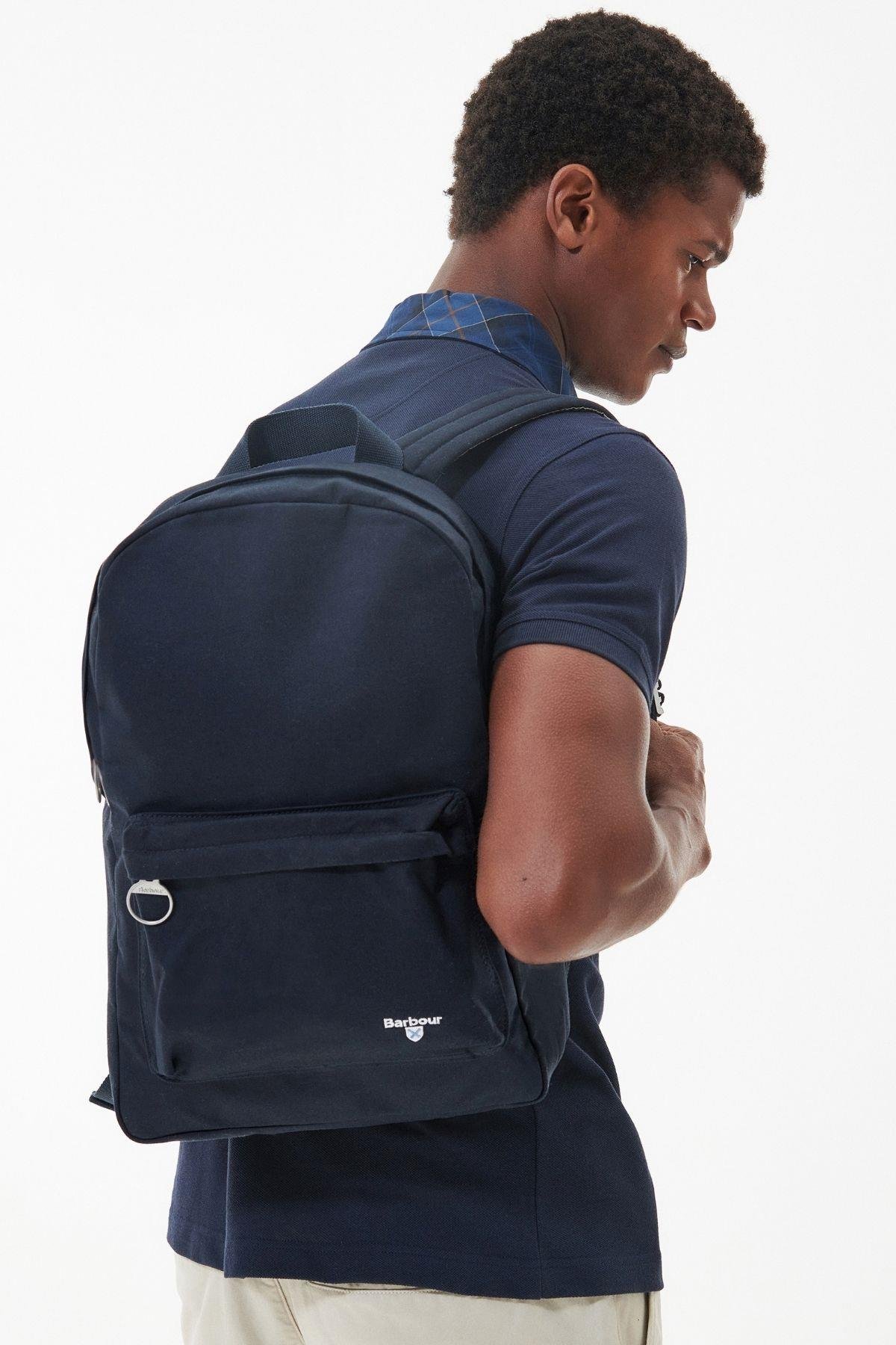 Barbour Cascade Sırt Çantası NY91 Navy