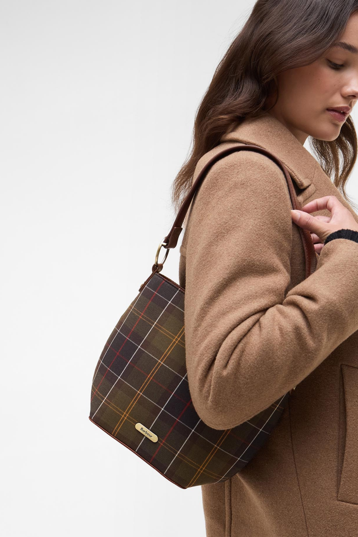 Barbour Cedar Tartan Bucket Kol Çantası TN11 Classic Tartan