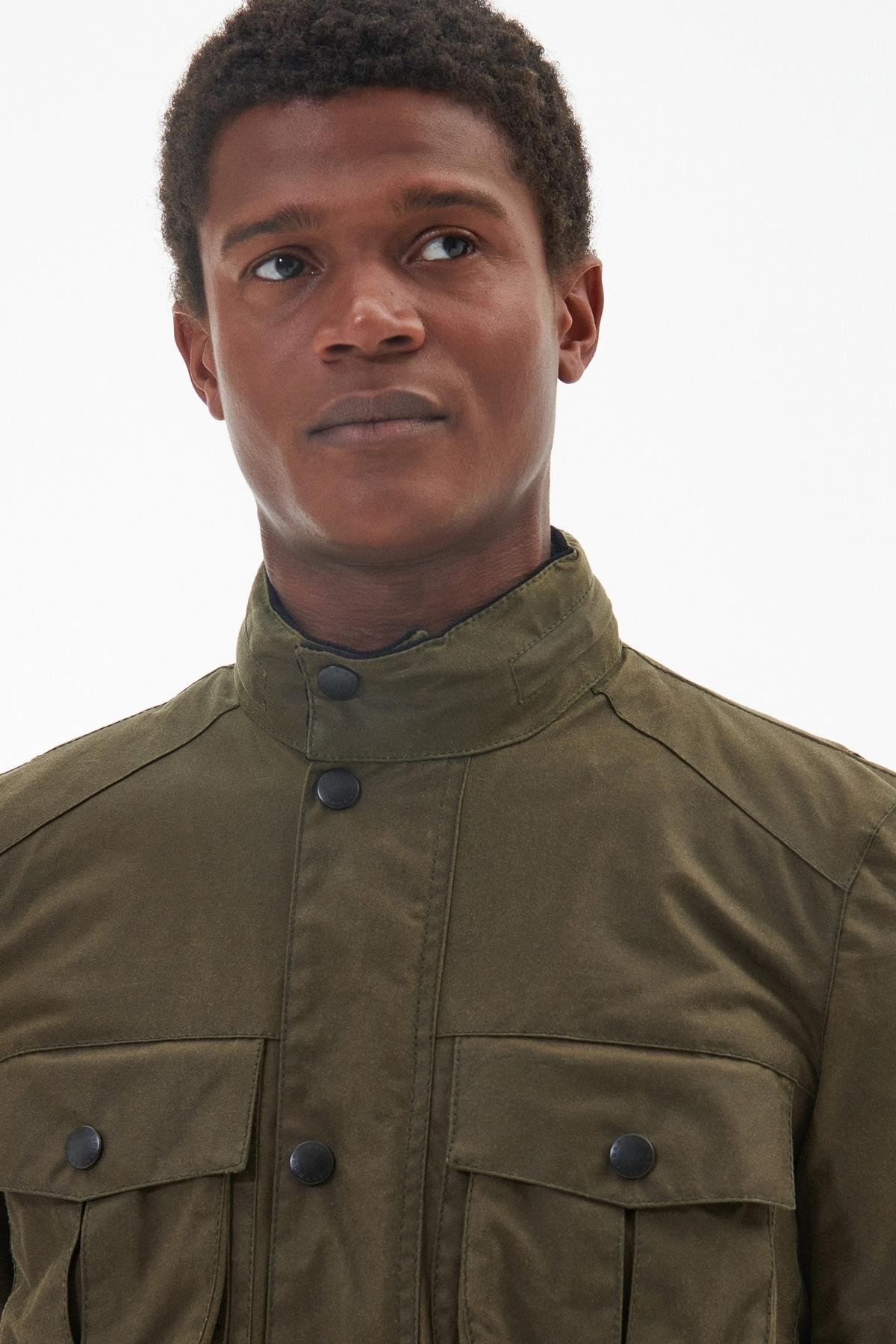 Barbour Corbridge Yağlı Ceket SN91 Beech/Classic