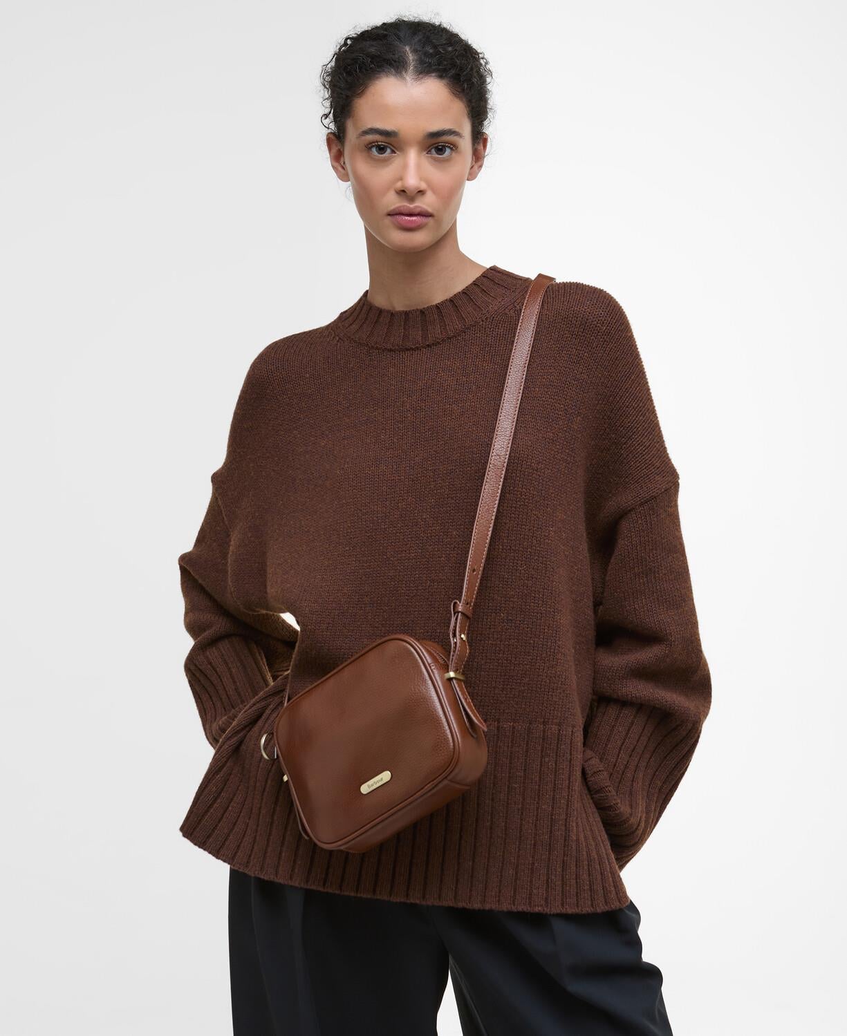 Barbour Daphne Deri Çapraz Çanta BR11 Brown