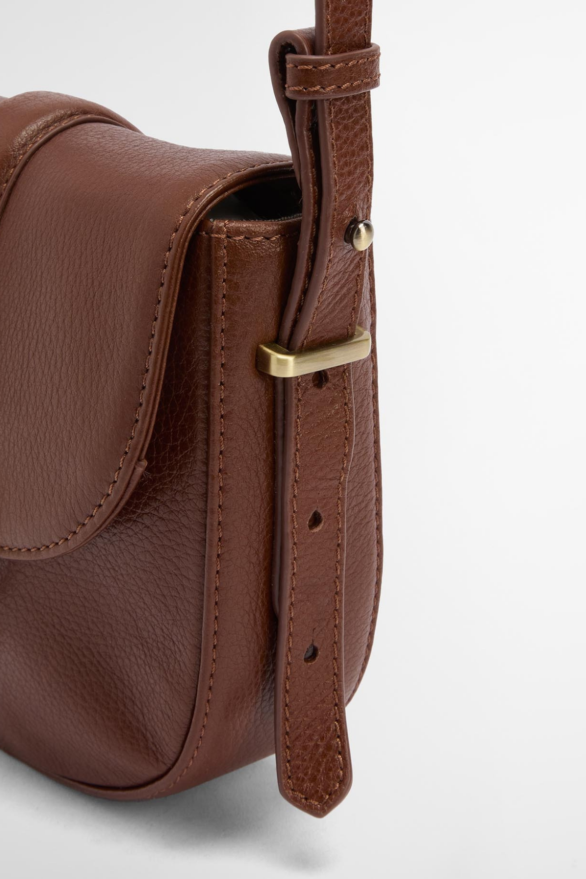 Barbour Elm Deri Çapraz Çanta BR11 Brown
