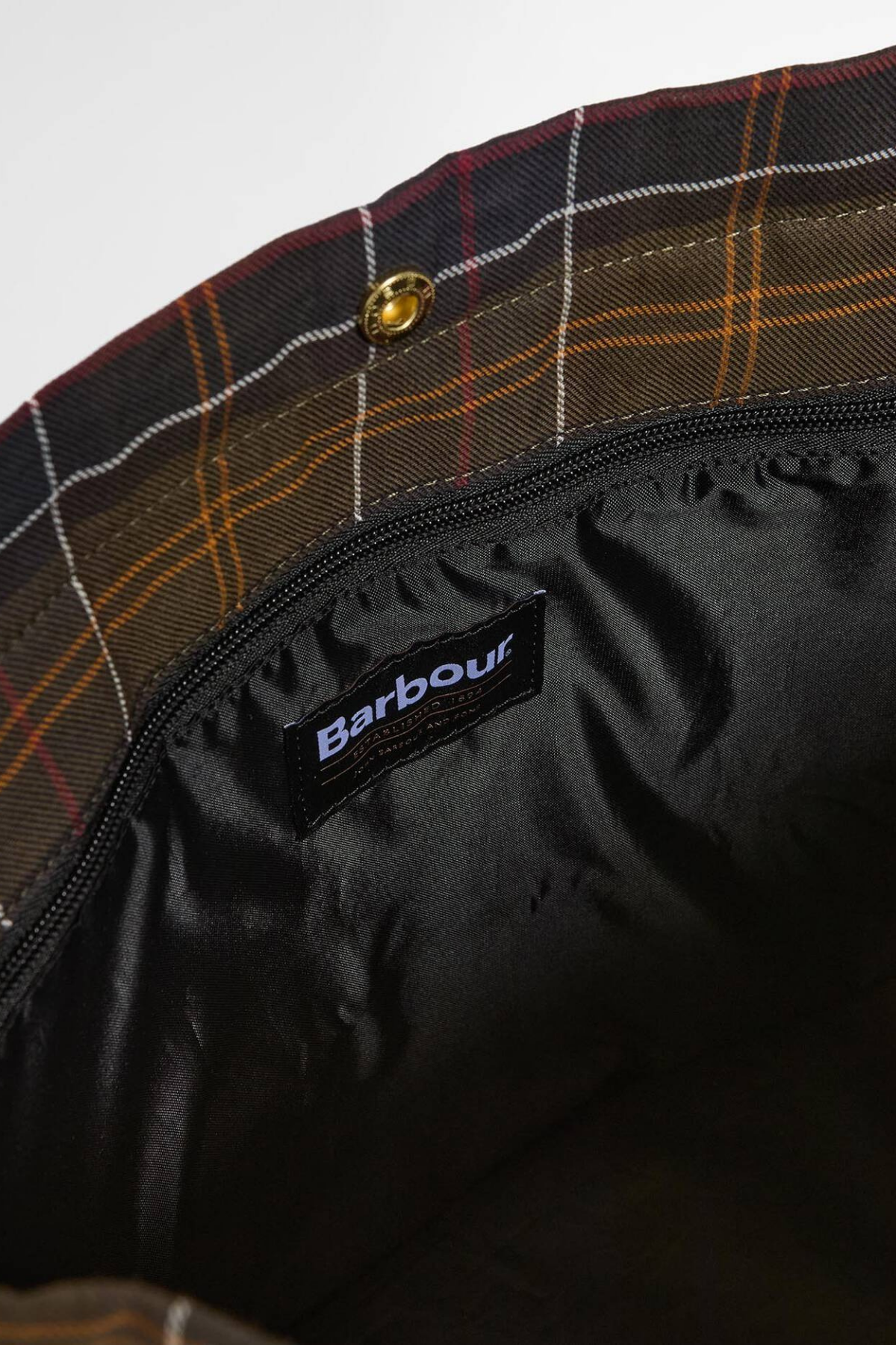 Barbour Field Yağlı Tote Çanta SG91 Sage/Classic