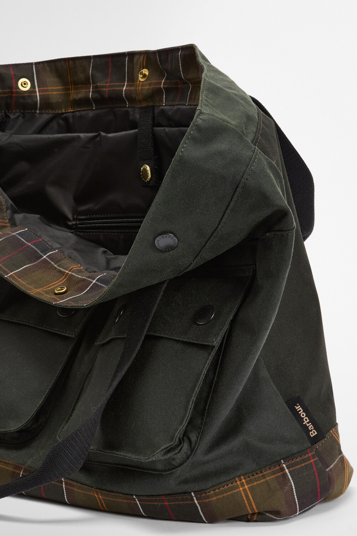 Barbour Field Yağlı Tote Çanta SG91 Sage/Classic