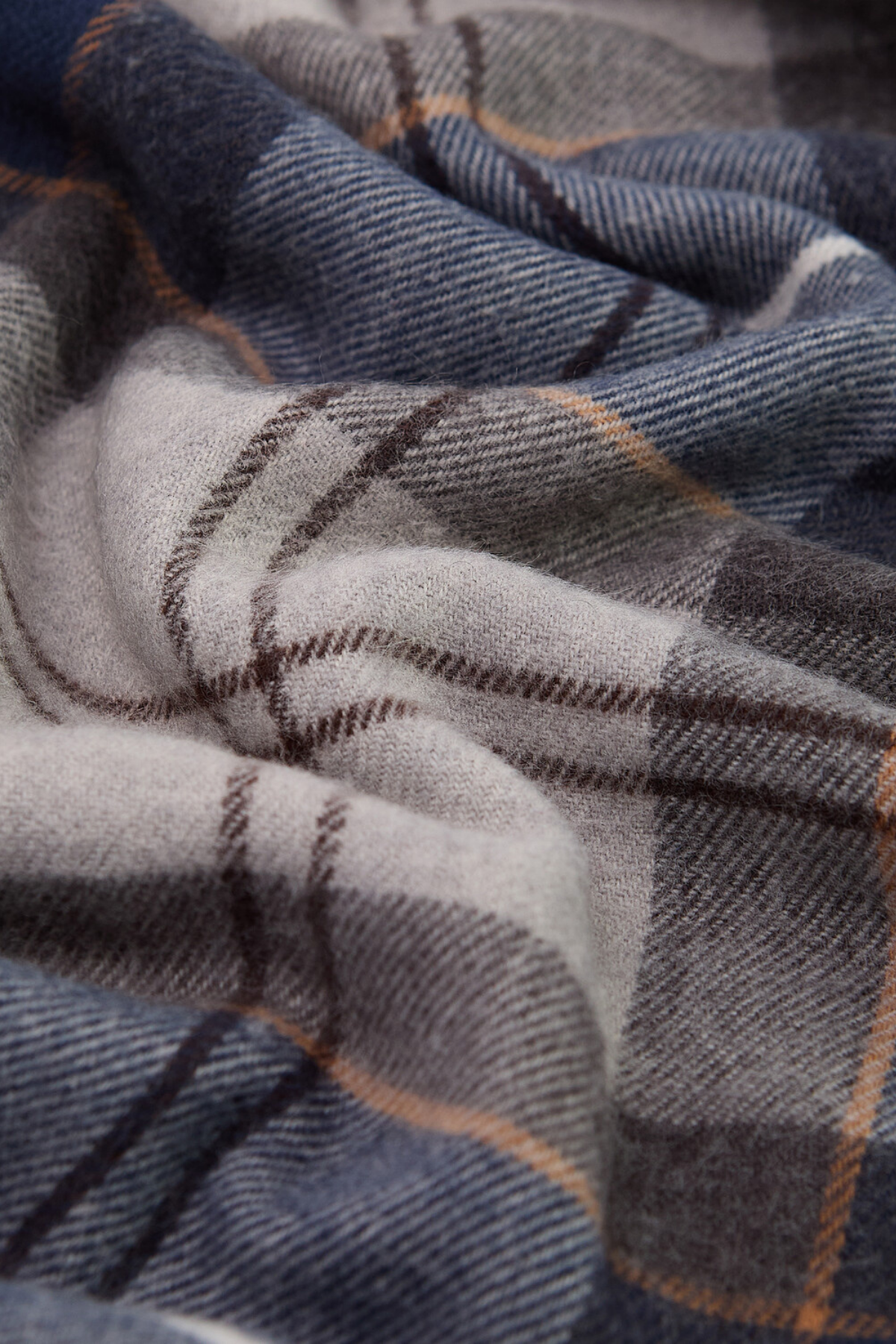 Barbour Galingale Tartan Atkı TN38 Grey Midnight Tartan